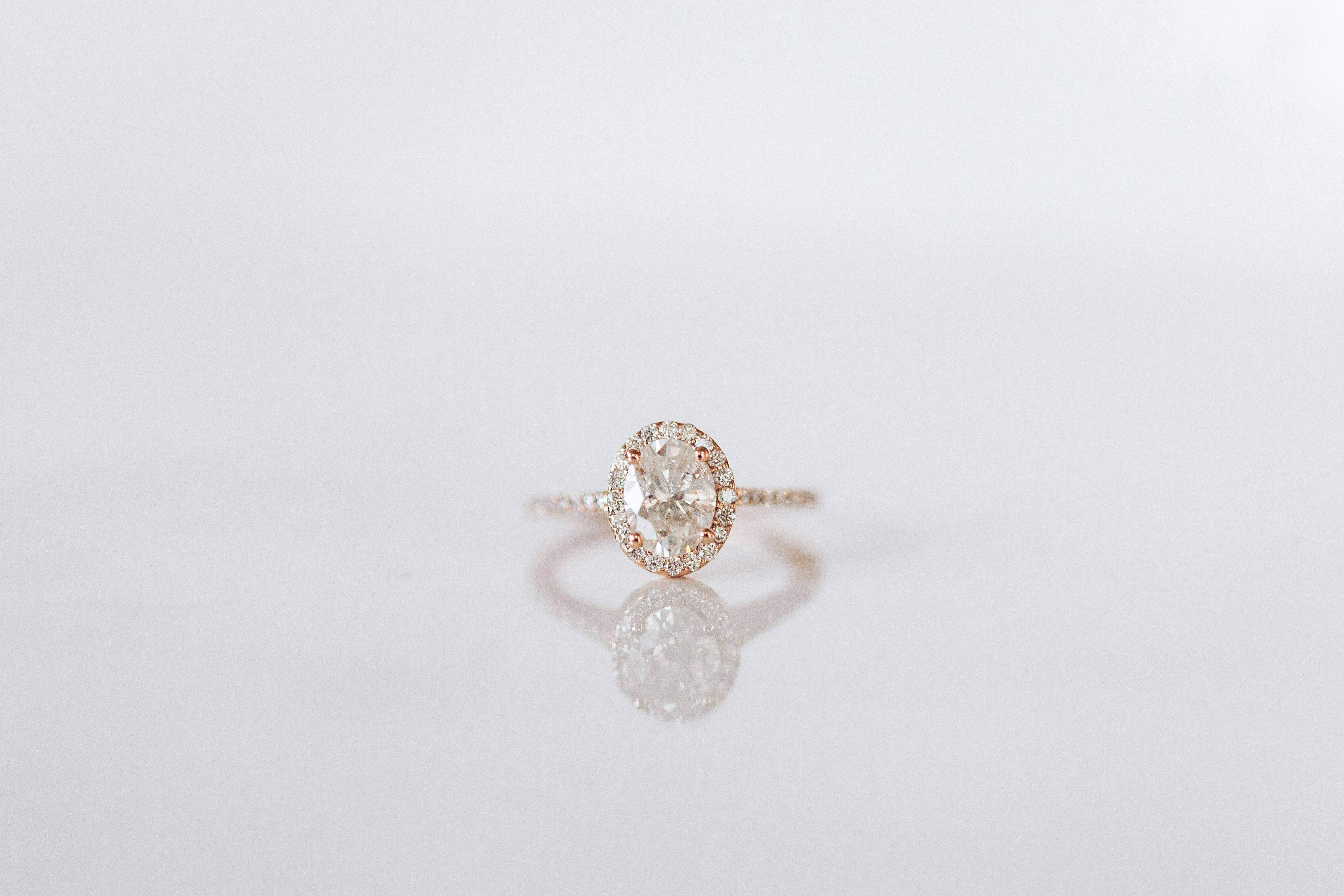 Diamond Carat Weight Guide: Size vs Price (2026)