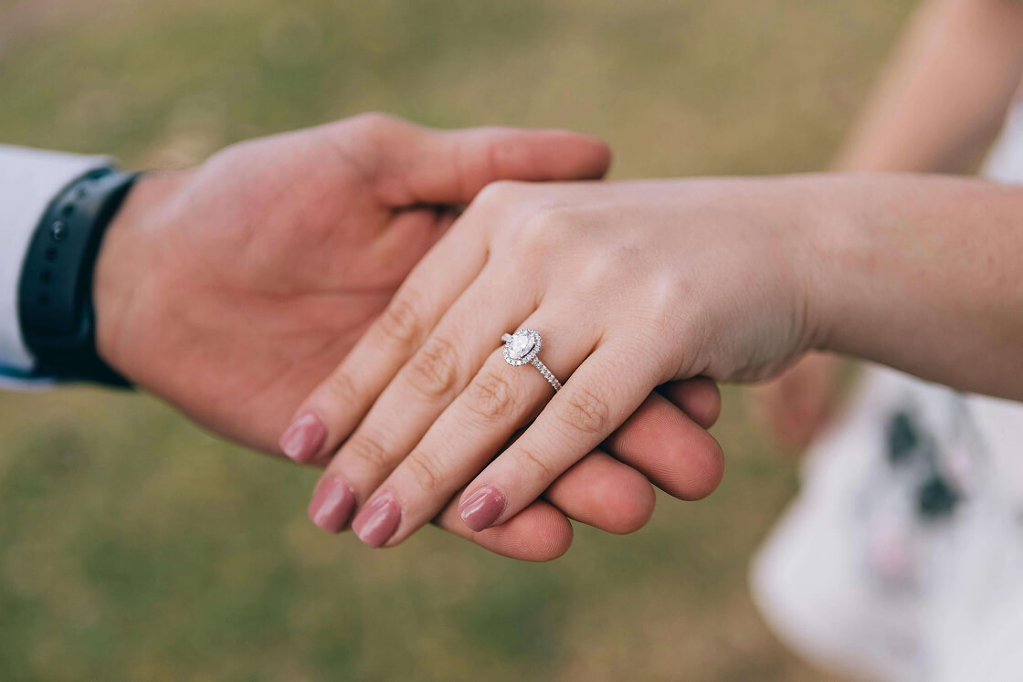 How Much Does a 1.5 Carat Round Natural Diamond Cost? (2026 Guide)